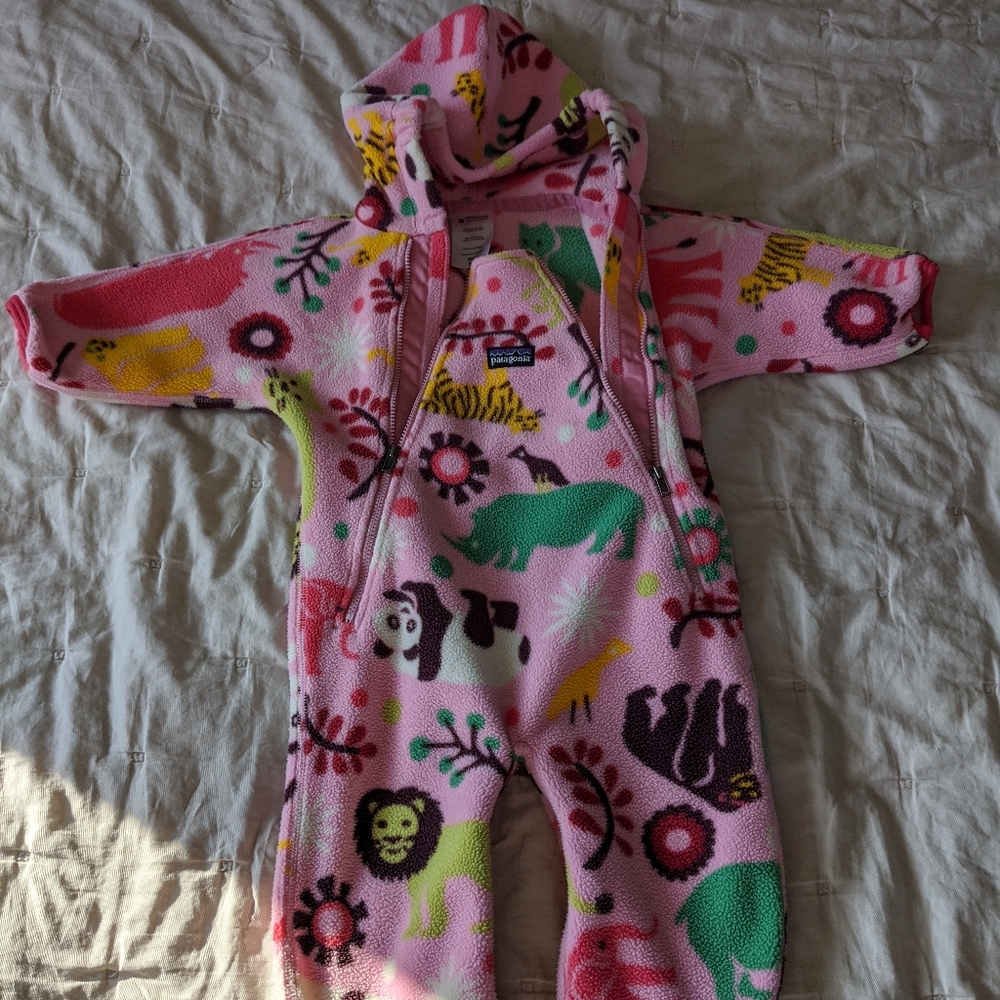 Patagonia fleece one piece suit 6 month